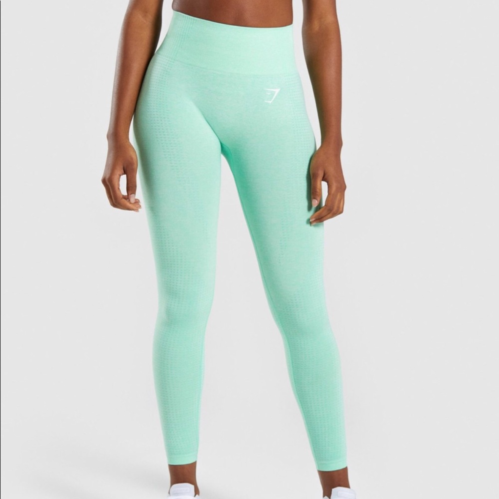Sour pistachio vital seamless leggings NWT